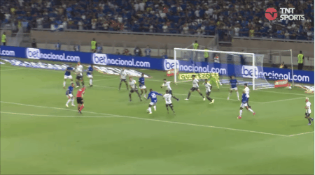 拳头尽量提 拳头尽量提