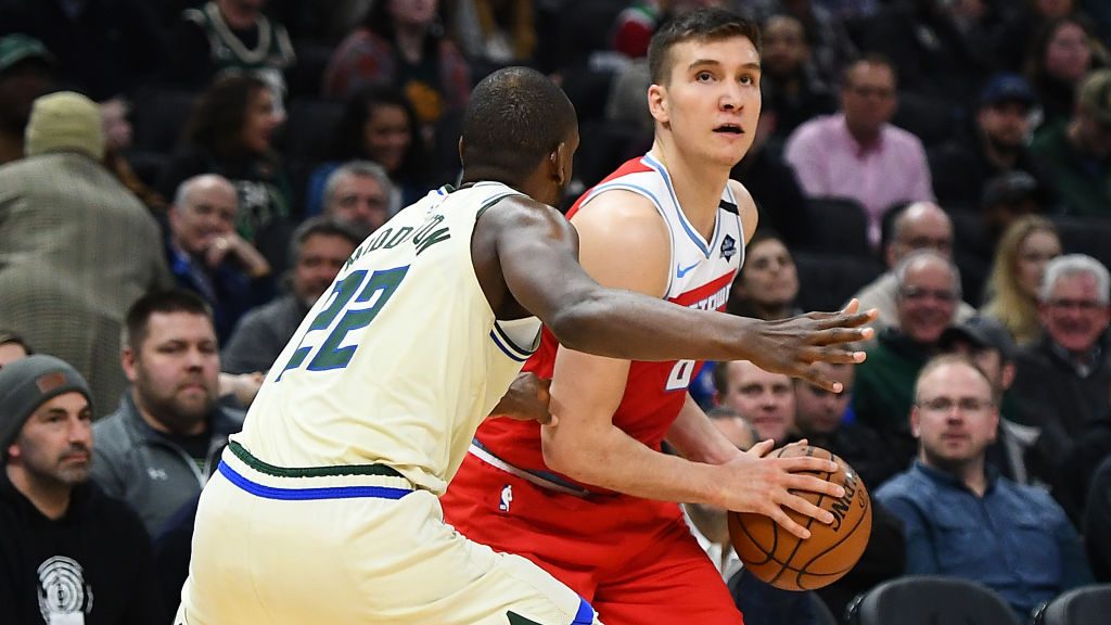 我们更应该 我们更应该